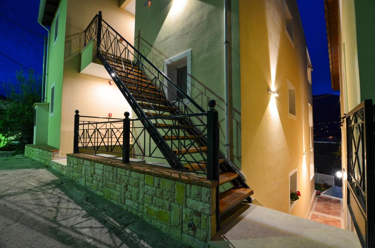 Meltemi Studios Vasilikí Exteriör bild